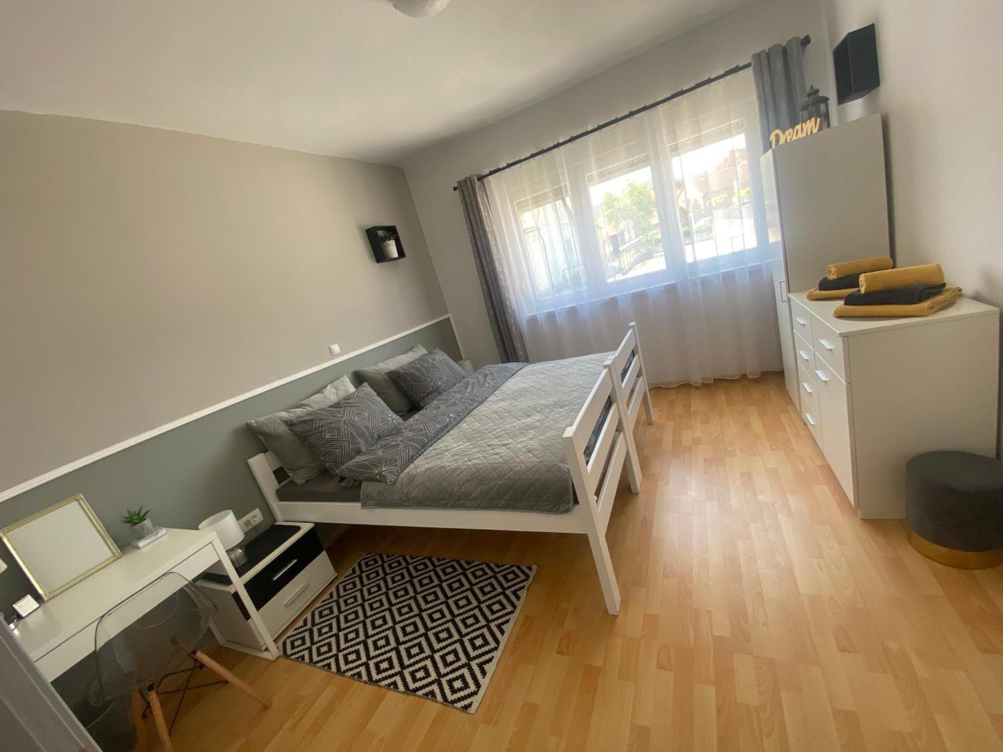 Apartman El Ogulin Eksteriør bilde